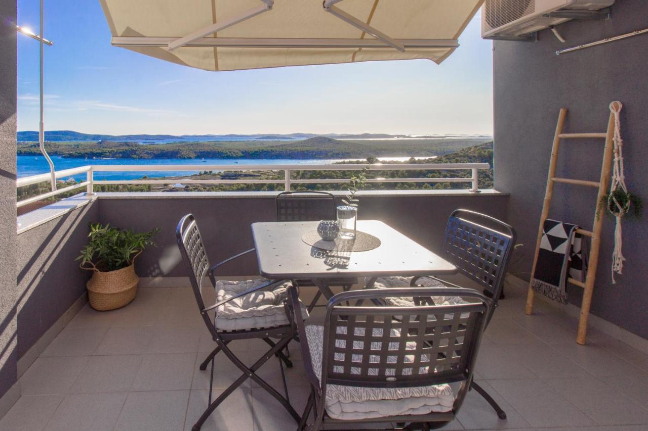 Apartment Sea View Šibenik Екстериор снимка
